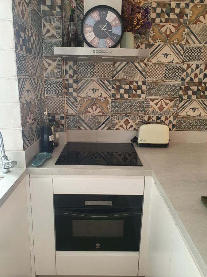 Beautiful Apartment With Terrace San Basilio Севилья Экстерьер фото