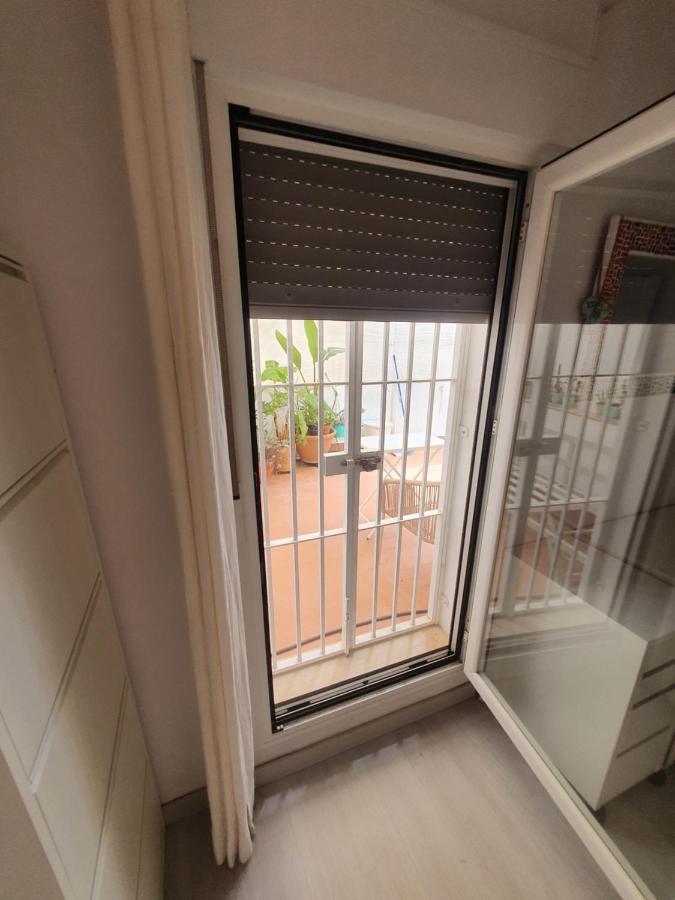 Beautiful Apartment With Terrace San Basilio Севилья Экстерьер фото